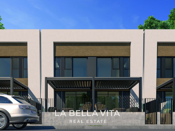 New Build Townhouses for sale in Dolores – Affordable Properties with a Communal Pool