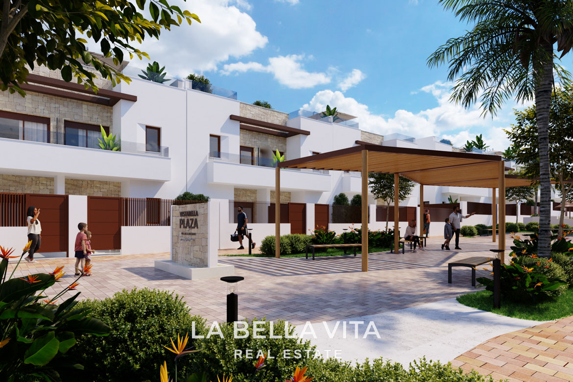 Modern Townhouses for Sale in Vistabella Golf – Spacious new build Homes with Private Solarium & Communal Pool