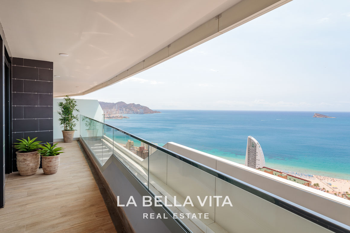 Exclusive New-Build Luxury Apartments with sea views for sale in Benidorm, Playa Poniente