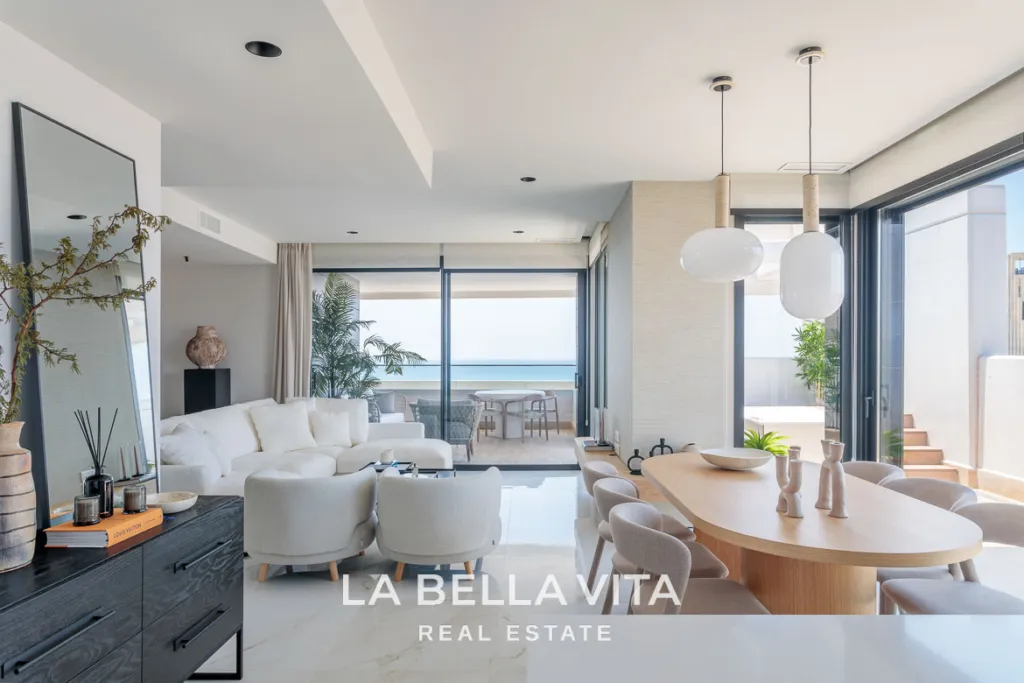 Exclusive New-Build Luxury Apartments with sea views for sale in Benidorm, Playa Poniente