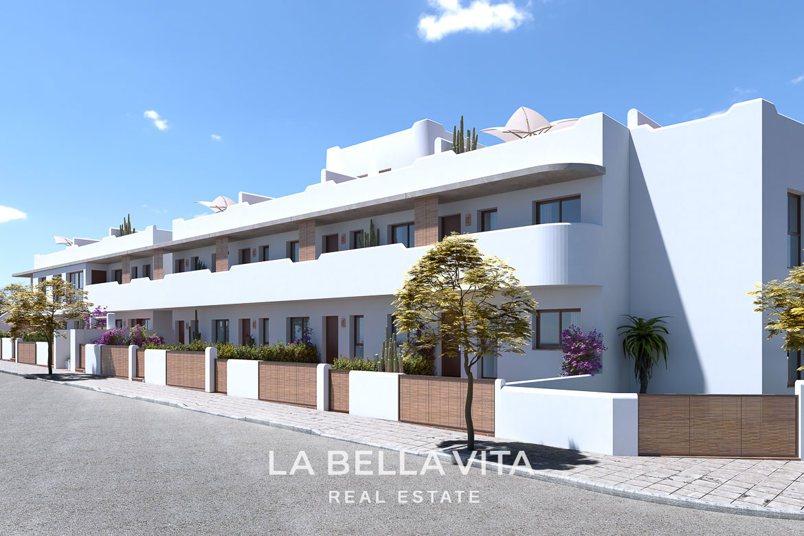 New Properties, bungalows by the beach in Pilar de la Horadada for Sale