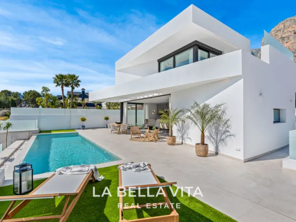 Stunning New Build Luxury Properties with private pool, garage and basement for sale in Polop, Alicante