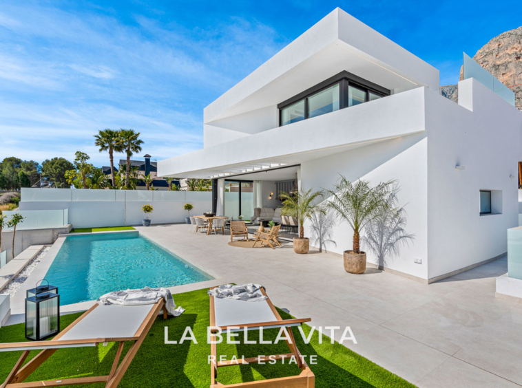 Stunning New Build Luxury Properties with private pool, garage and basement for sale in Polop, Alicante