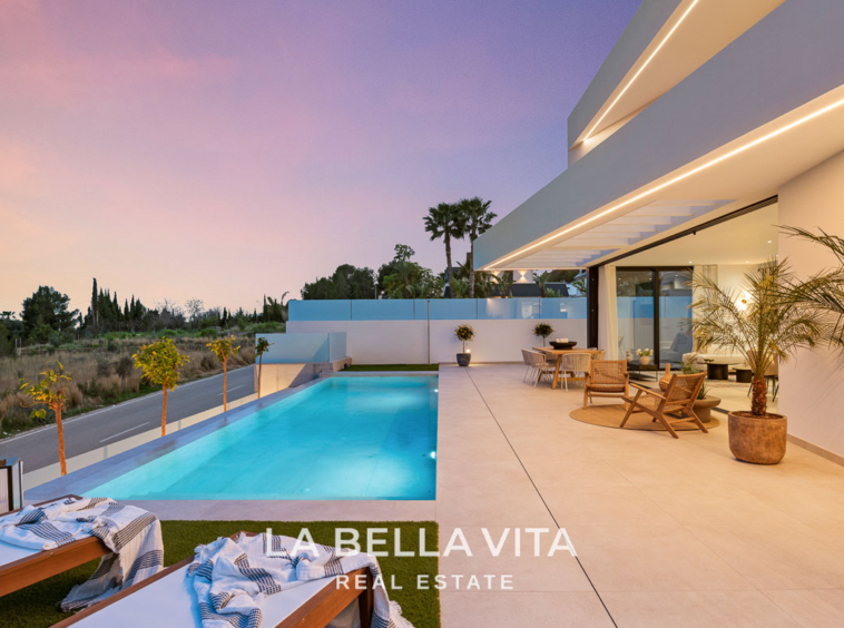 Stunning New Build Luxury Properties with private pool, garage and basement for sale in Polop, Alicante