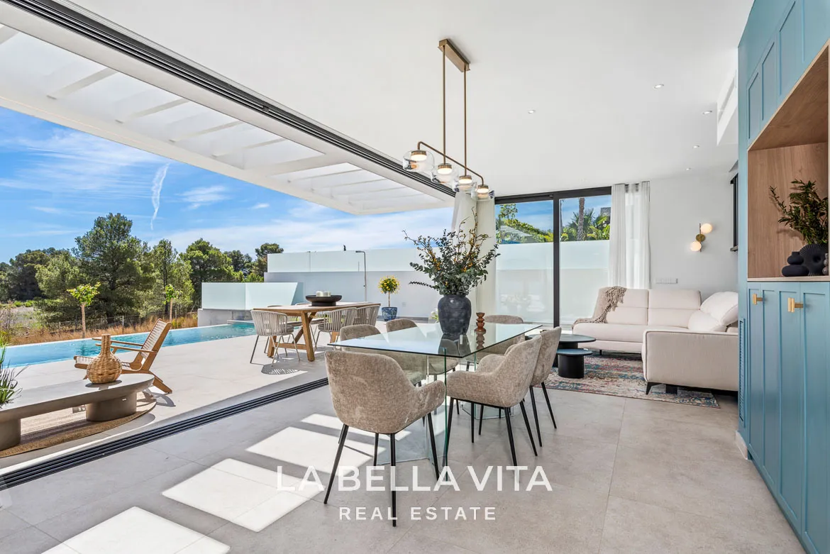 Stunning New Build Luxury Properties with private pool, garage and basement for sale in Polop, Alicante