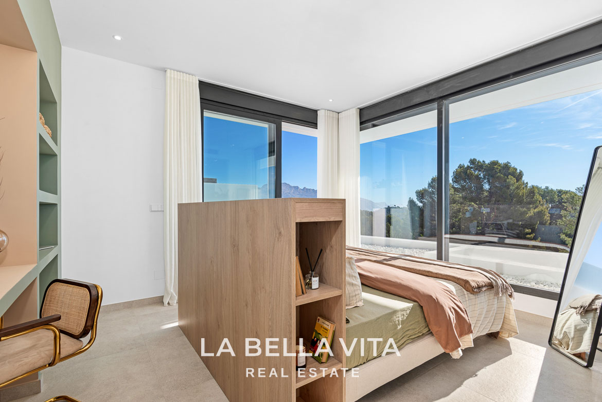 Stunning New Build Luxury Properties with private pool, garage and basement for sale in Polop, Alicante