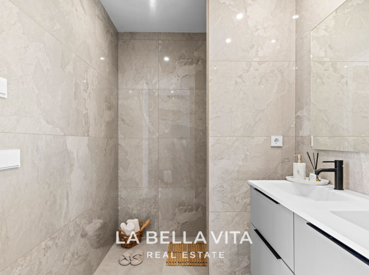 Stunning New Build Luxury Properties with private pool, garage and basement for sale in Polop, Alicante
