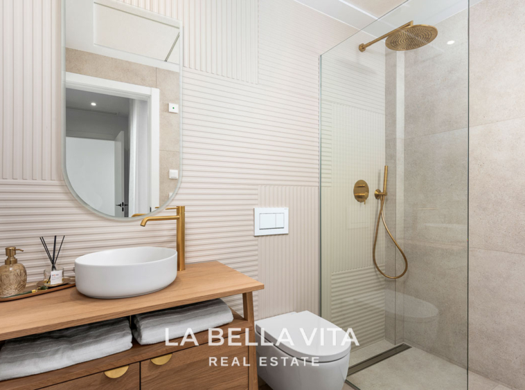Stunning New Build Luxury Properties with private pool, garage and basement for sale in Polop, Alicante