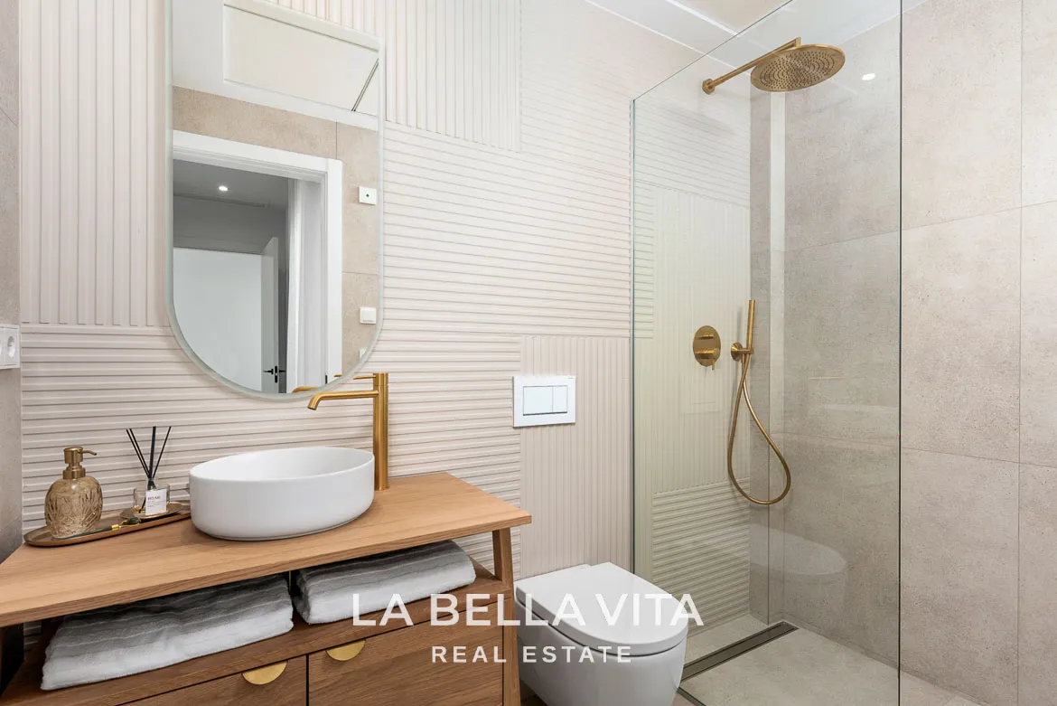 Stunning New Build Luxury Properties with private pool, garage and basement for sale in Polop, Alicante