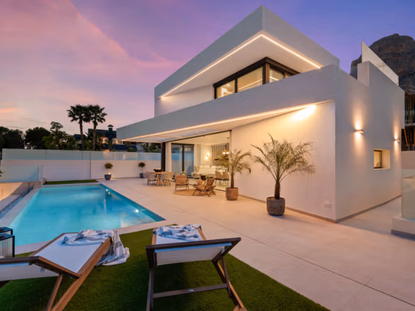 Stunning New Build Luxury Properties with private pool, garage and basement for sale in Polop, Alicante