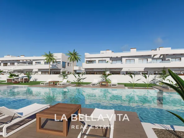 Modern Mediterranean-Style New Build Apartments with Sea Views for Sale in Serena Golf, Los Alcázares