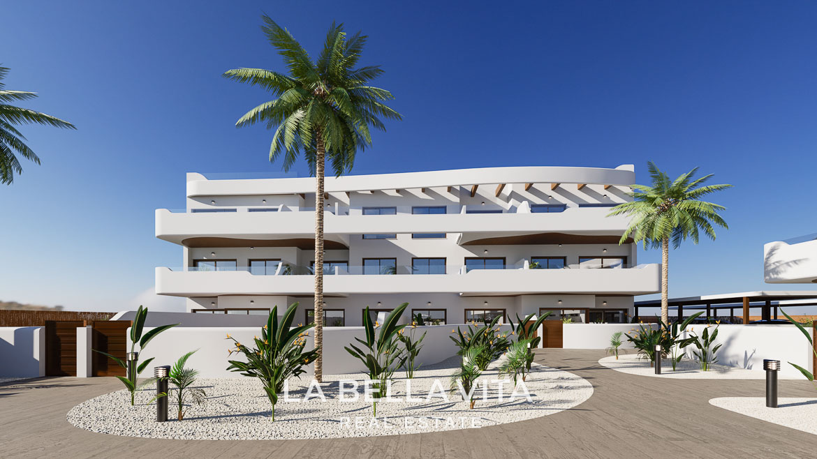 Modern Mediterranean-Style New Build Apartments with Sea Views for Sale in Serena Golf, Los Alcázares