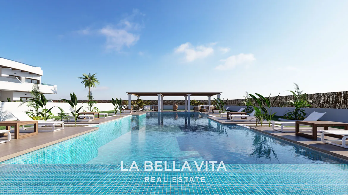 Modern Mediterranean-Style New Build Apartments with Sea Views for Sale in Serena Golf, Los Alcázares