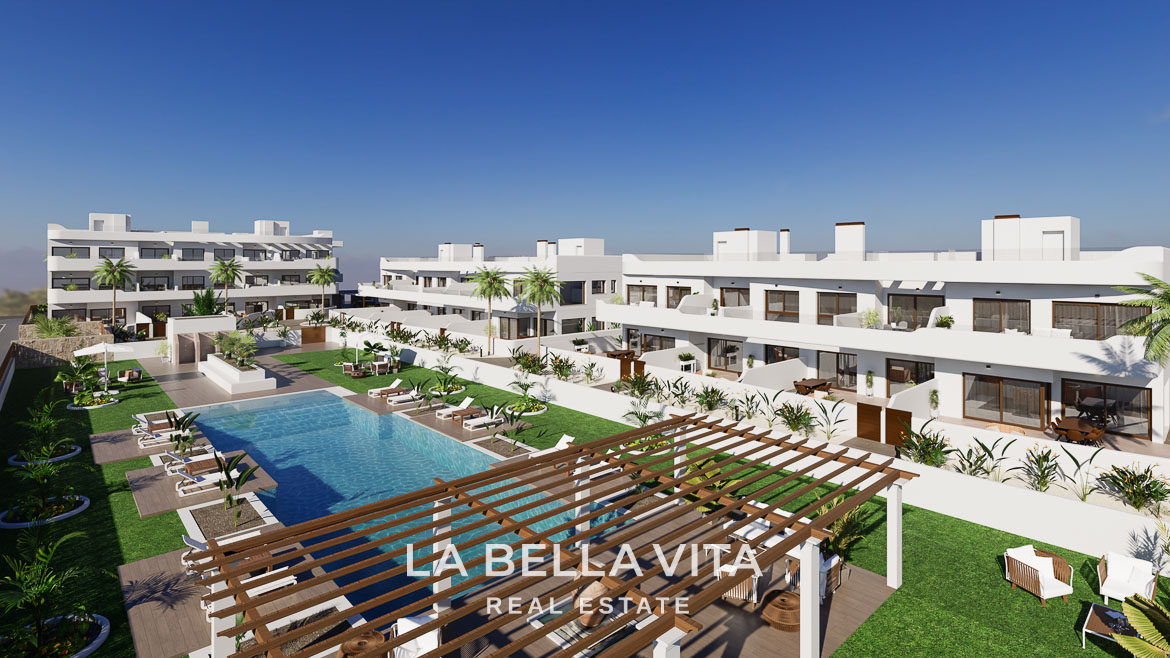 Modern Mediterranean-Style New Build Apartments with Sea Views for Sale in Serena Golf, Los Alcázares