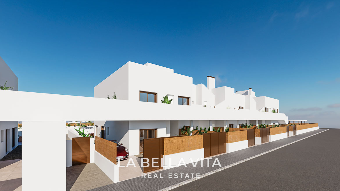 Modern Mediterranean-Style New Build Apartments with Sea Views for Sale in Serena Golf, Los Alcázares