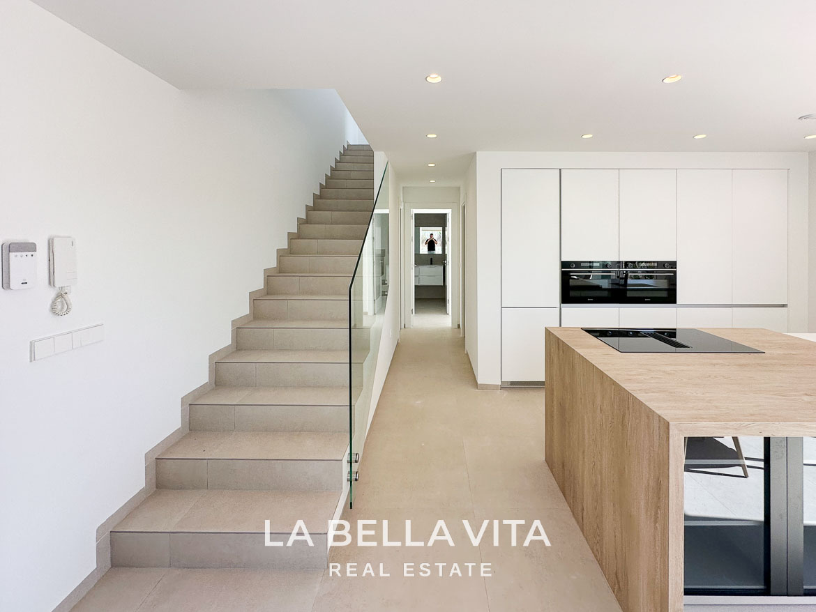 Modern New Build Independent Villas with Pools for sale in La Herrada, Los Montesinos