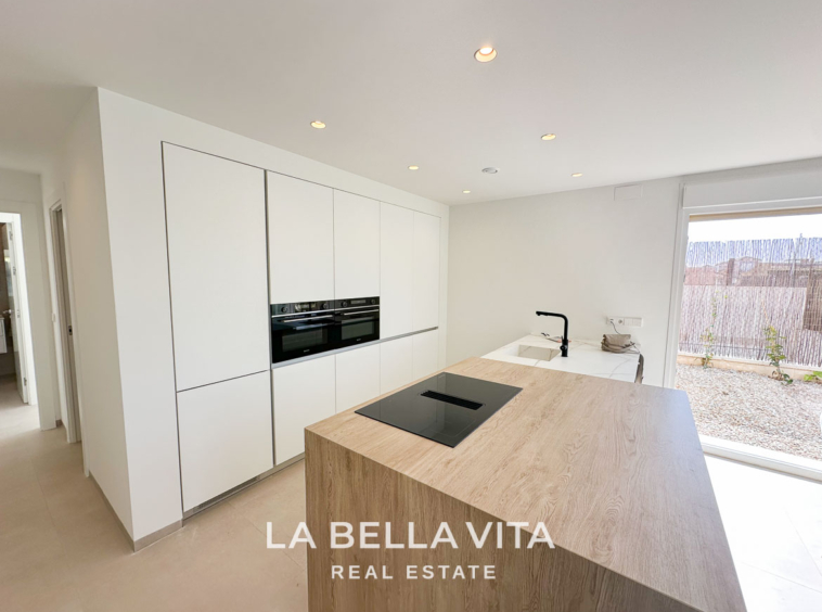 Modern New Build Independent Villas with Pools for sale in La Herrada, Los Montesinos
