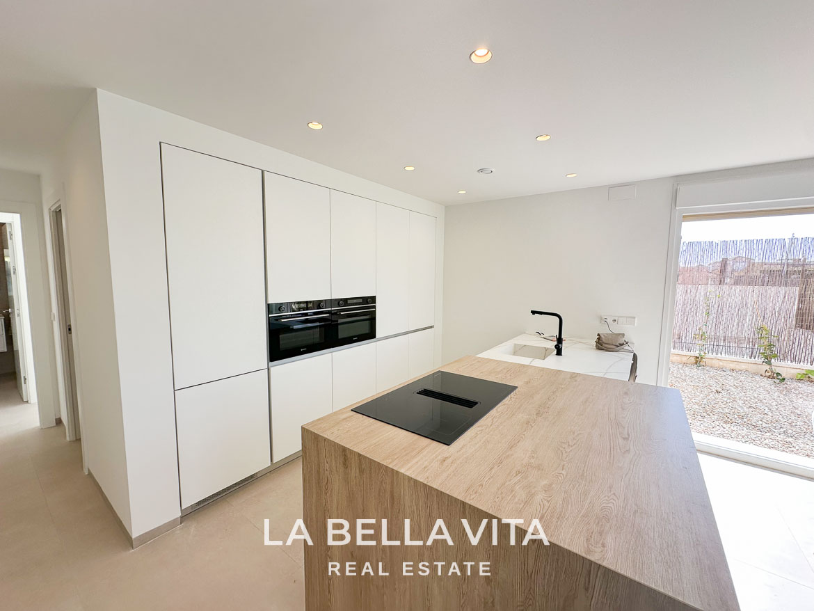 Modern New Build Independent Villas with Pools for sale in La Herrada, Los Montesinos