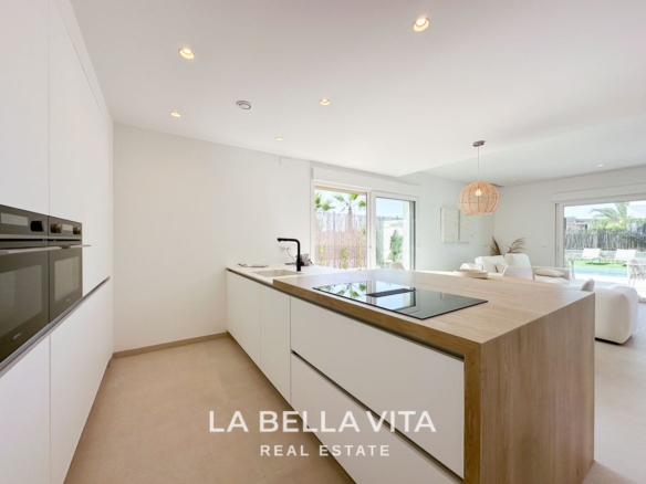 Modern New Build Independent Villas with Pools for sale in La Herrada, Los Montesinos