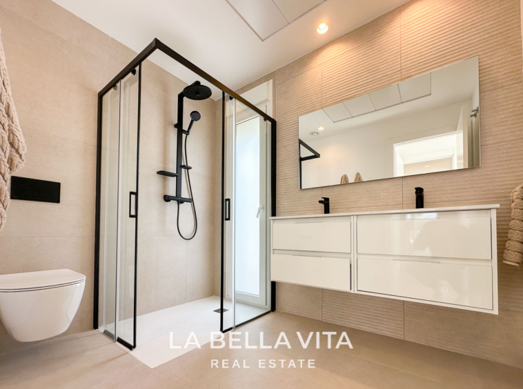 Modern New Build Independent Villas with Pools for sale in La Herrada, Los Montesinos