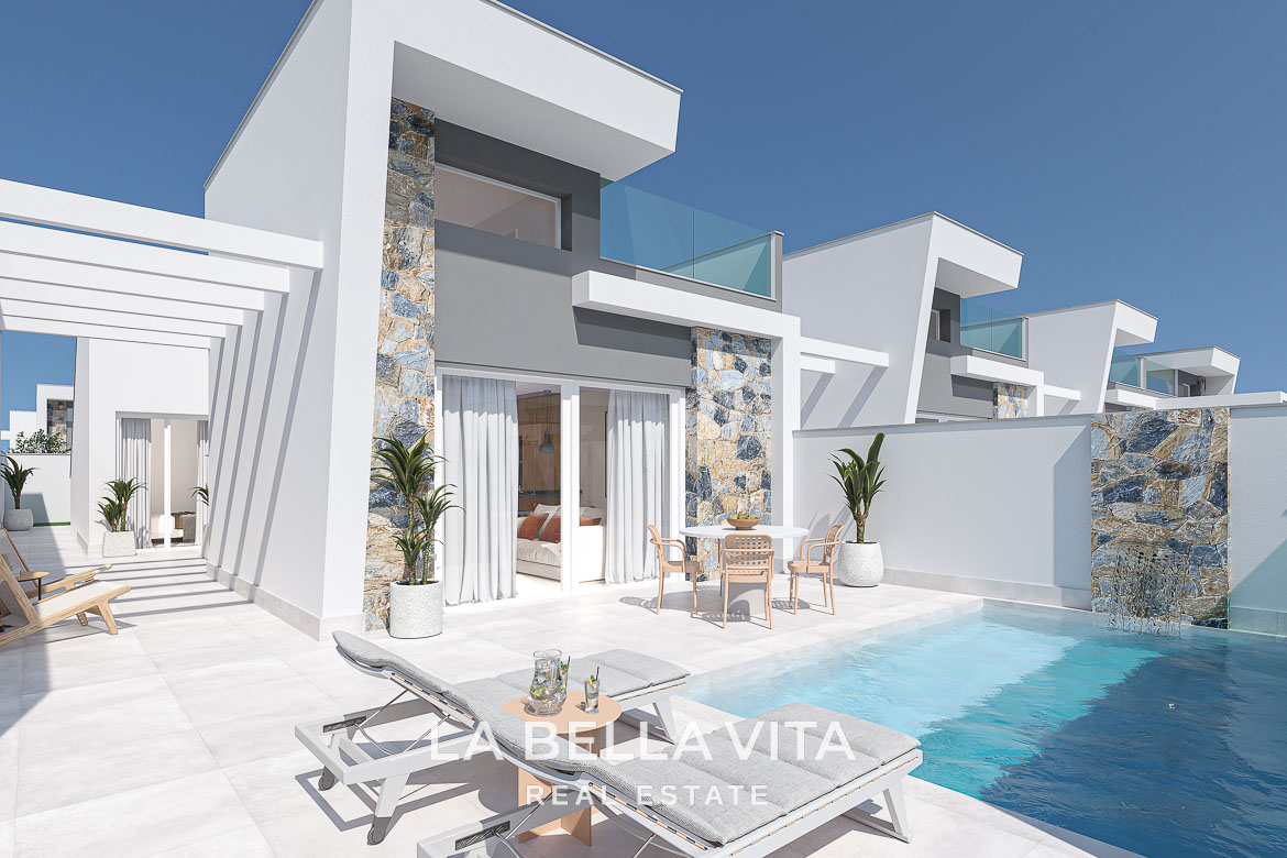 Modern New Build Single-Storey Villas with Double-Height Ceilings for Sale in Serena Golf, Los Alcázares