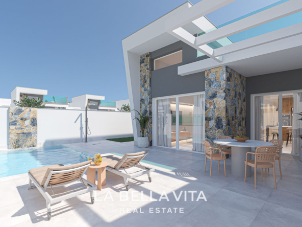Modern New Build Single-Storey Villas with Double-Height Ceilings for Sale in Serena Golf, Los Alcázares