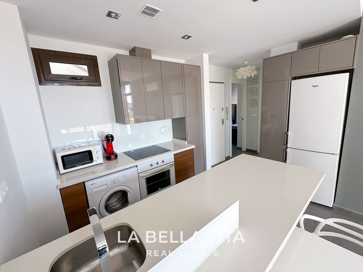 Modern Resale Penthouse Apartment with views for sale in Algorfa, La Finca Golf