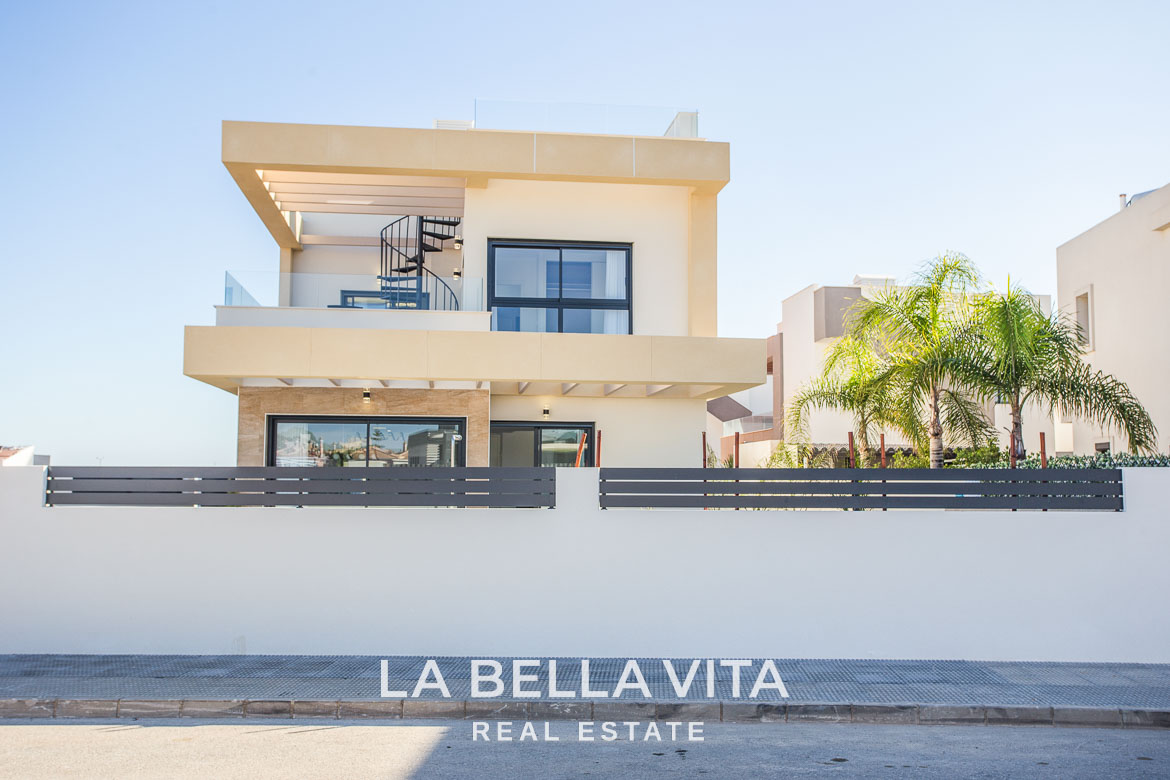 New Build Properties with pool for sale in La Herrada, Los Montesinos, Alicante, Spain