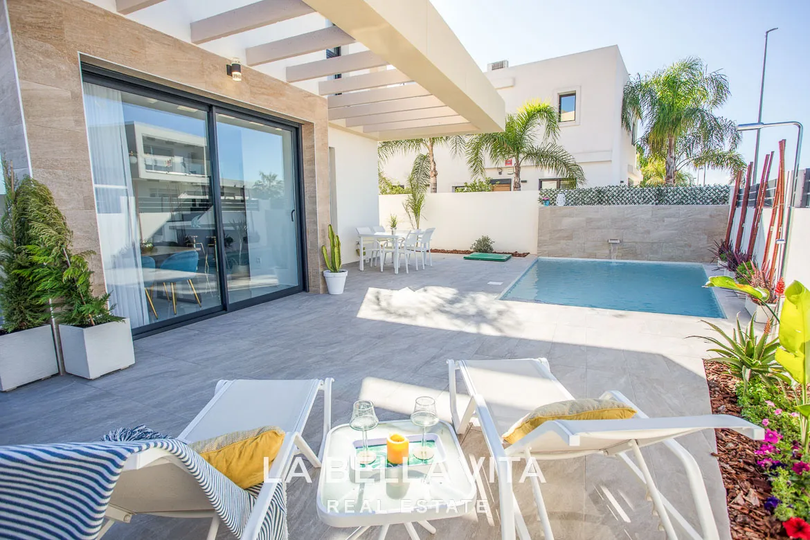 New Build Properties with pool for sale in La Herrada, Los Montesinos, Alicante, Spain