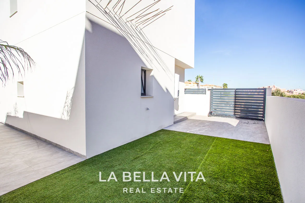 New Build Properties with pool for sale in La Herrada, Los Montesinos, Alicante, Spain