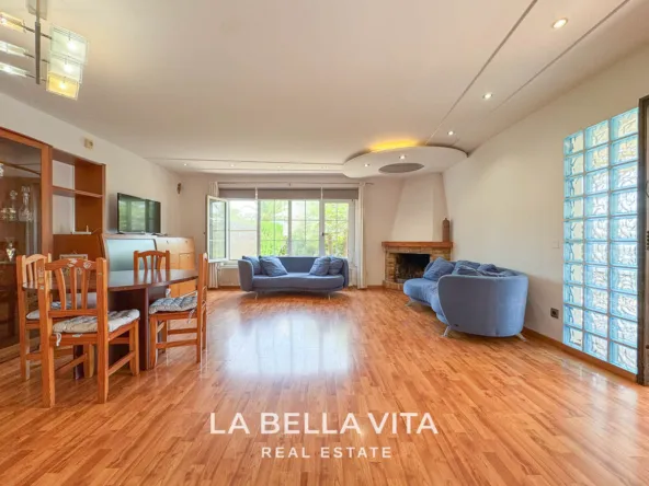 4 bedroom Beach House with private pool for sale in Cabo Roig, Orihuela Costa, Alicante