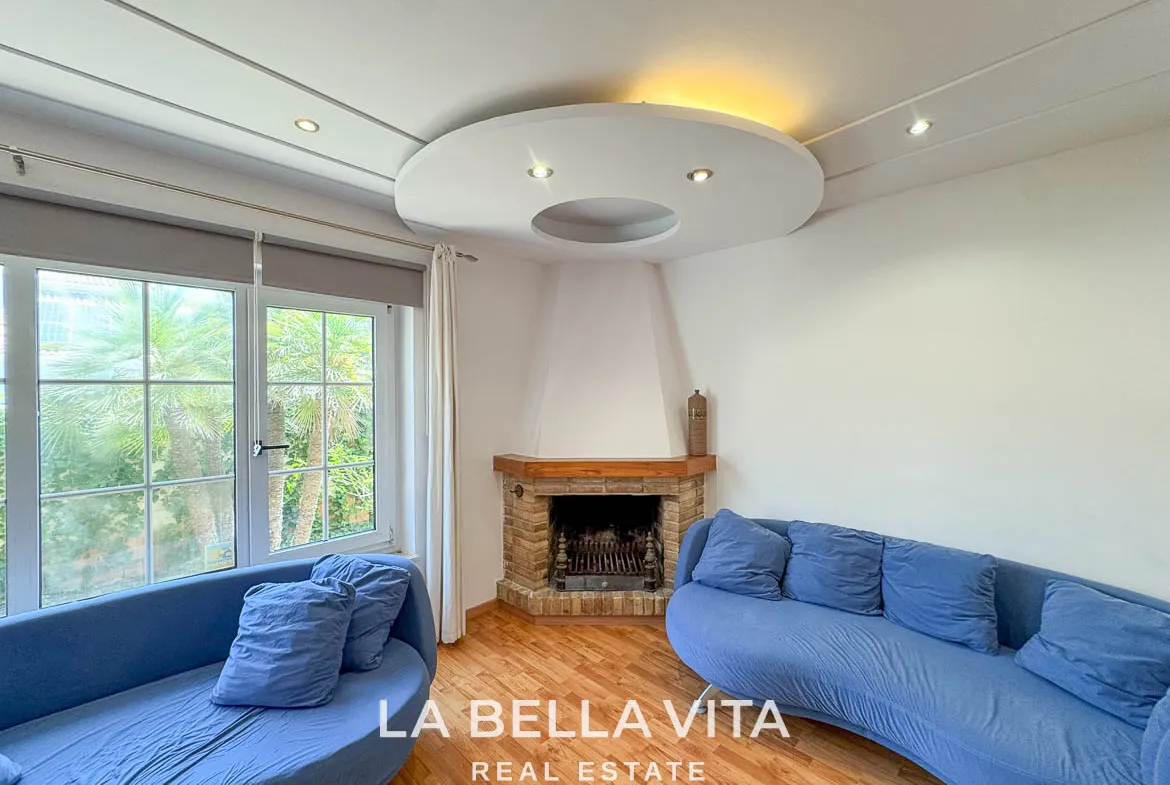 4 bedroom Beach House with private pool for sale in Cabo Roig, Orihuela Costa, Alicante