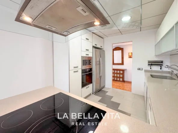 4 bedroom Beach House with private pool for sale in Cabo Roig, Orihuela Costa, Alicante