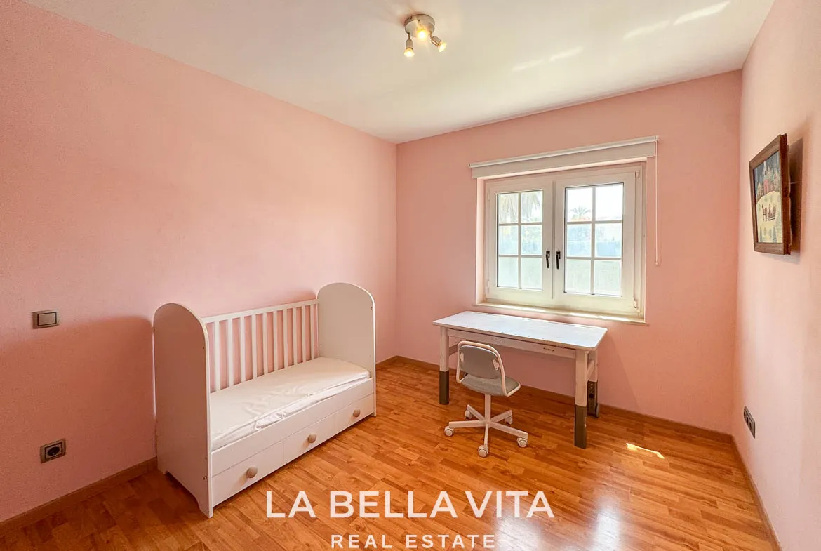 4 bedroom Beach House with private pool for sale in Cabo Roig, Orihuela Costa, Alicante