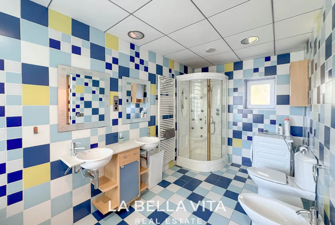 4 bedroom Beach House with private pool for sale in Cabo Roig, Orihuela Costa