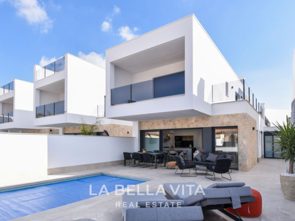 Beautiful New Build Villas with private pool for sale in San Pedro del Pinatar, Costa Calida