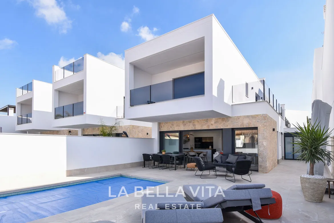 Beautiful New Build Villas with private pool for sale in San Pedro del Pinatar, Costa Calida