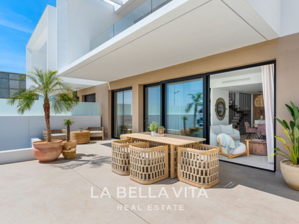 Modern New Build Properties with Pool and Basement for Sale in Dolores, Alicante