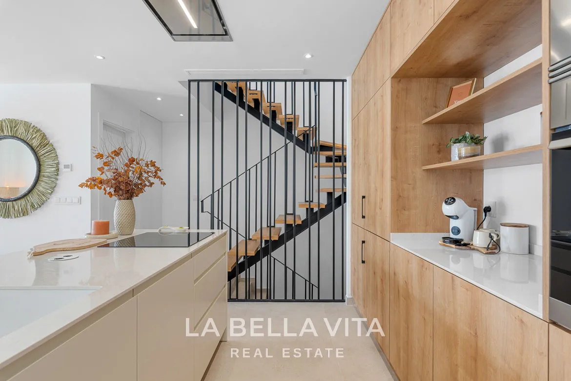 Modern New Build Properties with Pool and Basement for Sale in Dolores, Alicante