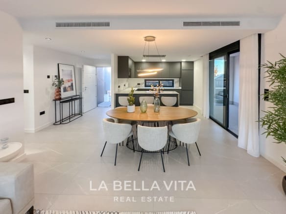 New Build Villas with Private Pool and Basement for sale n Torrevieja