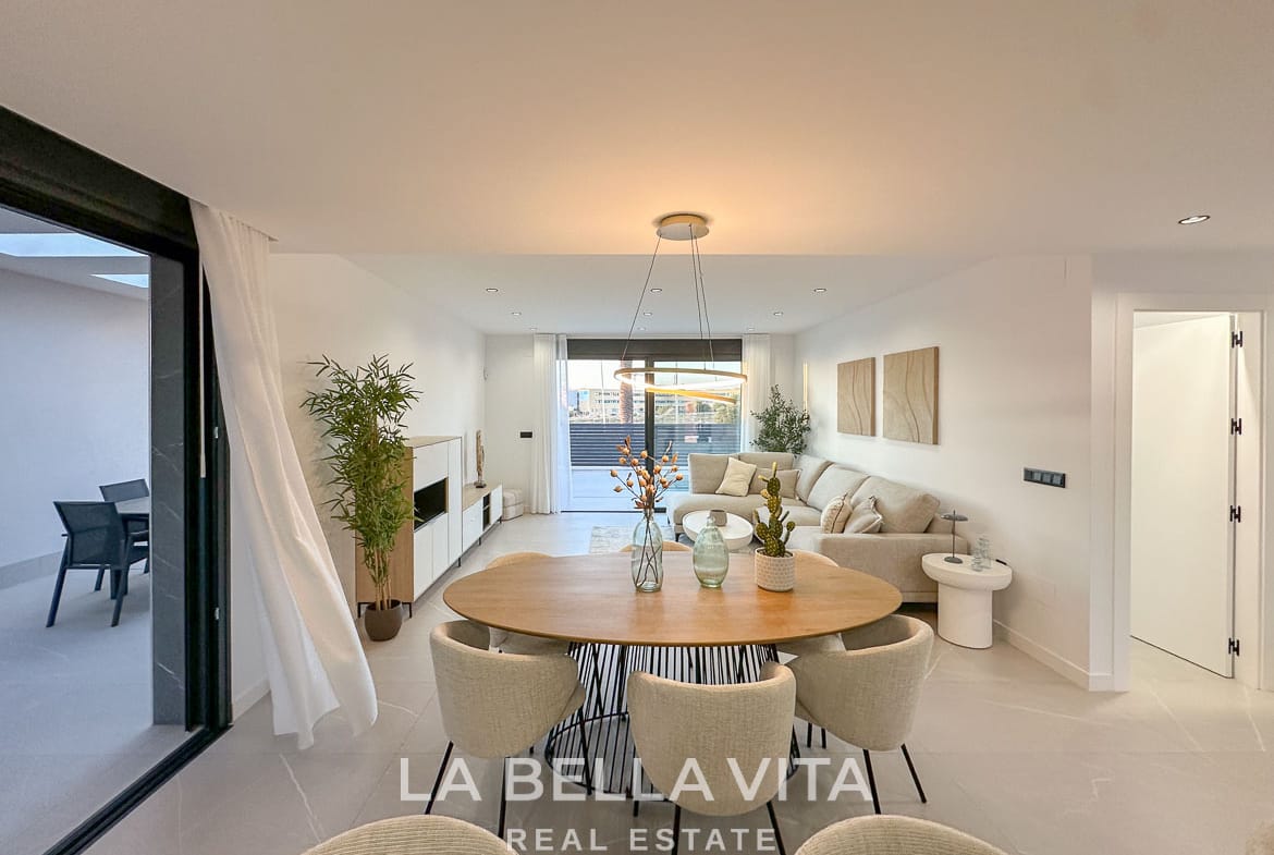 New Build Villas with Private Pool and Basement for sale n Torrevieja