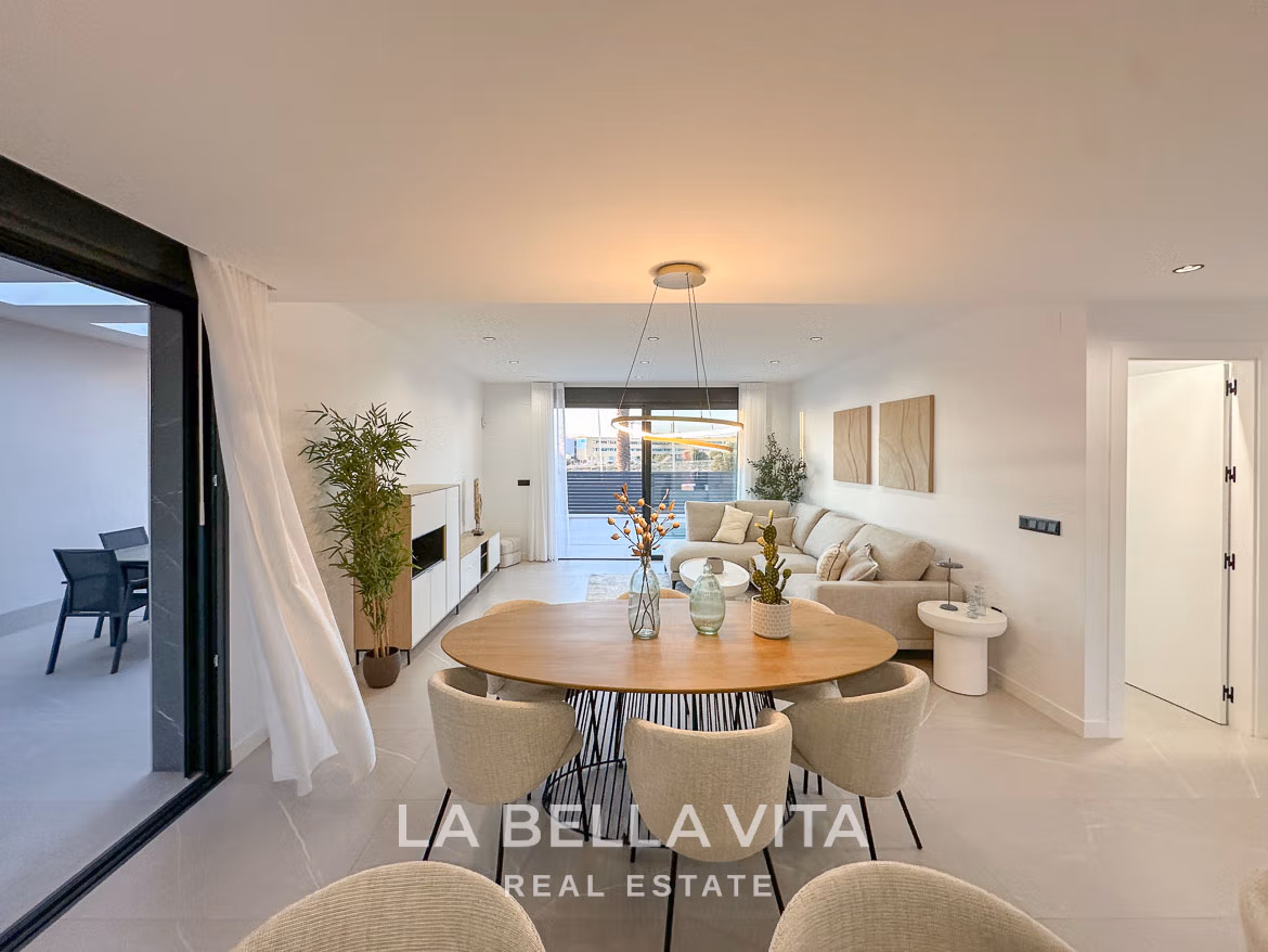 New Build Villas with Private Pool and Basement for sale n Torrevieja