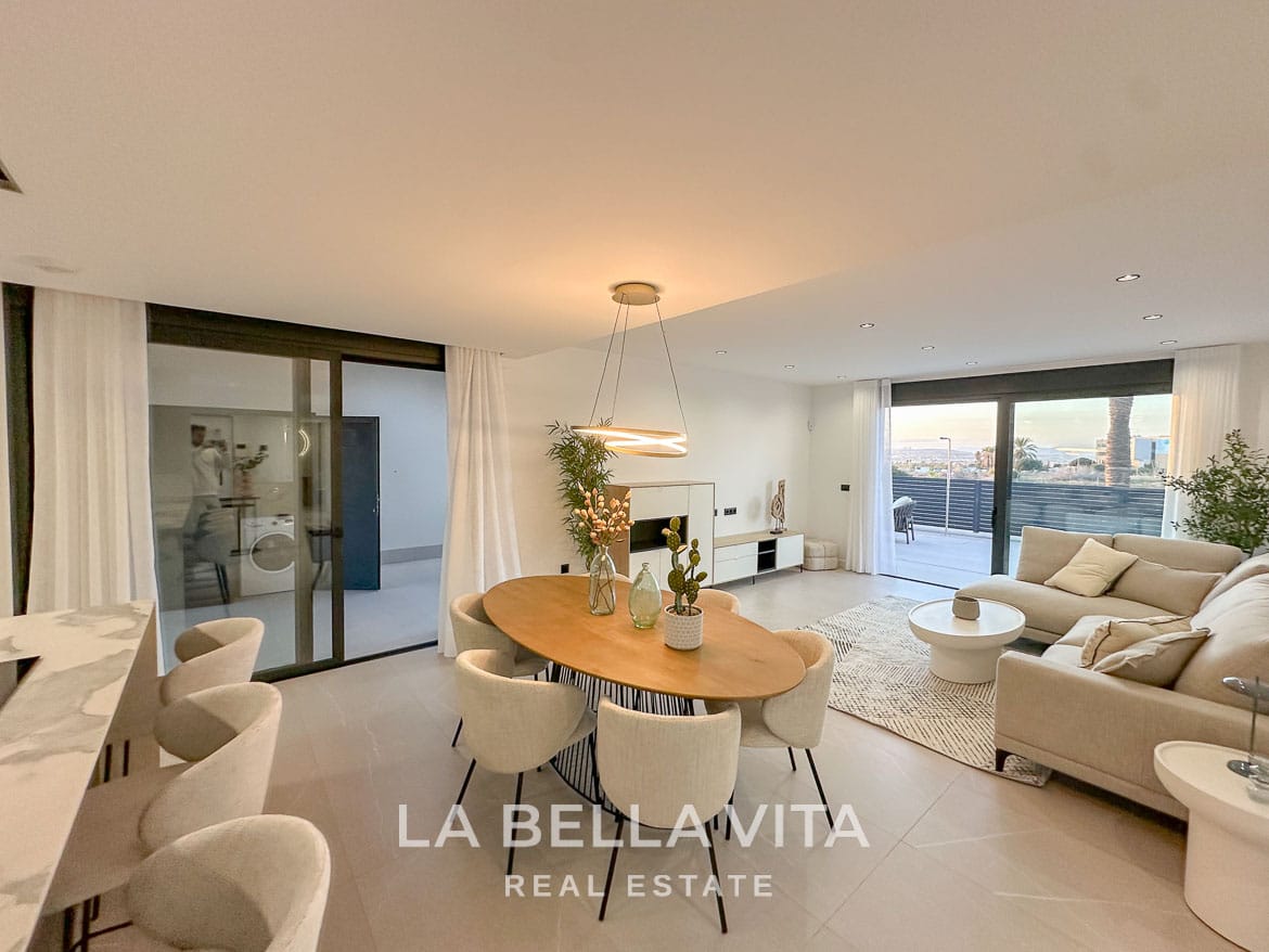 New Build Villas with Private Pool and Basement for sale n Torrevieja