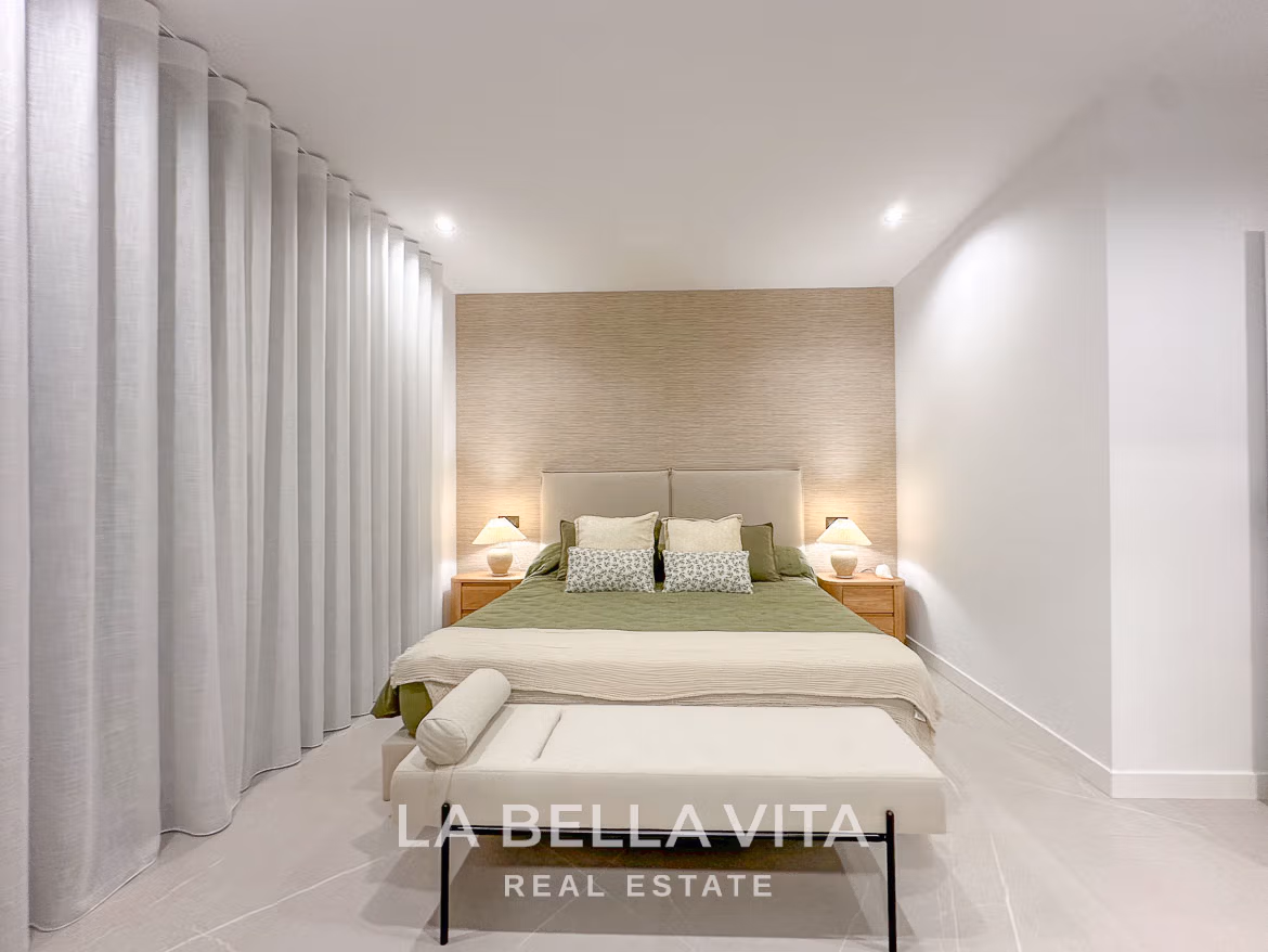 New Build Villas with Private Pool and Basement for sale n Torrevieja