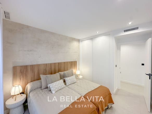 New Build Villas with Private Pool and Basement for sale n Torrevieja