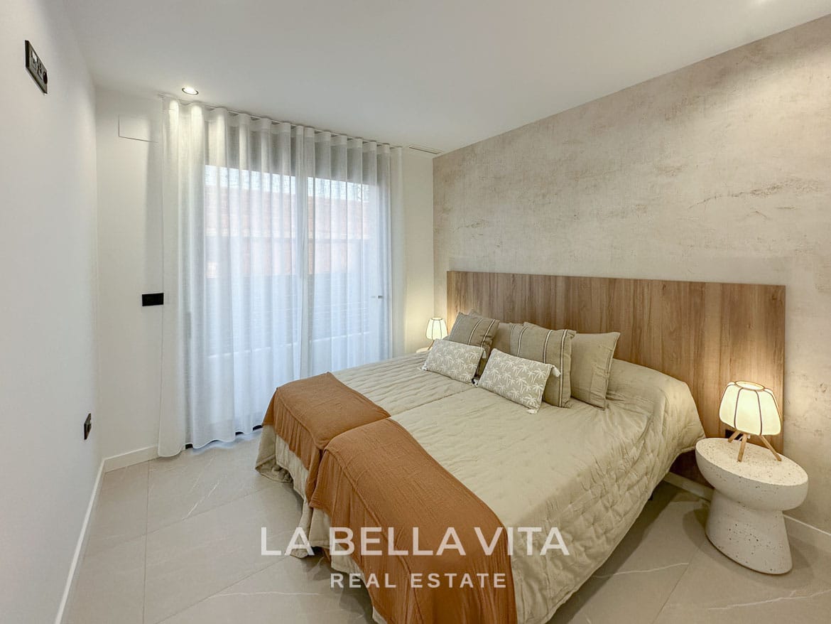 New Build Villas with Private Pool and Basement for sale n Torrevieja