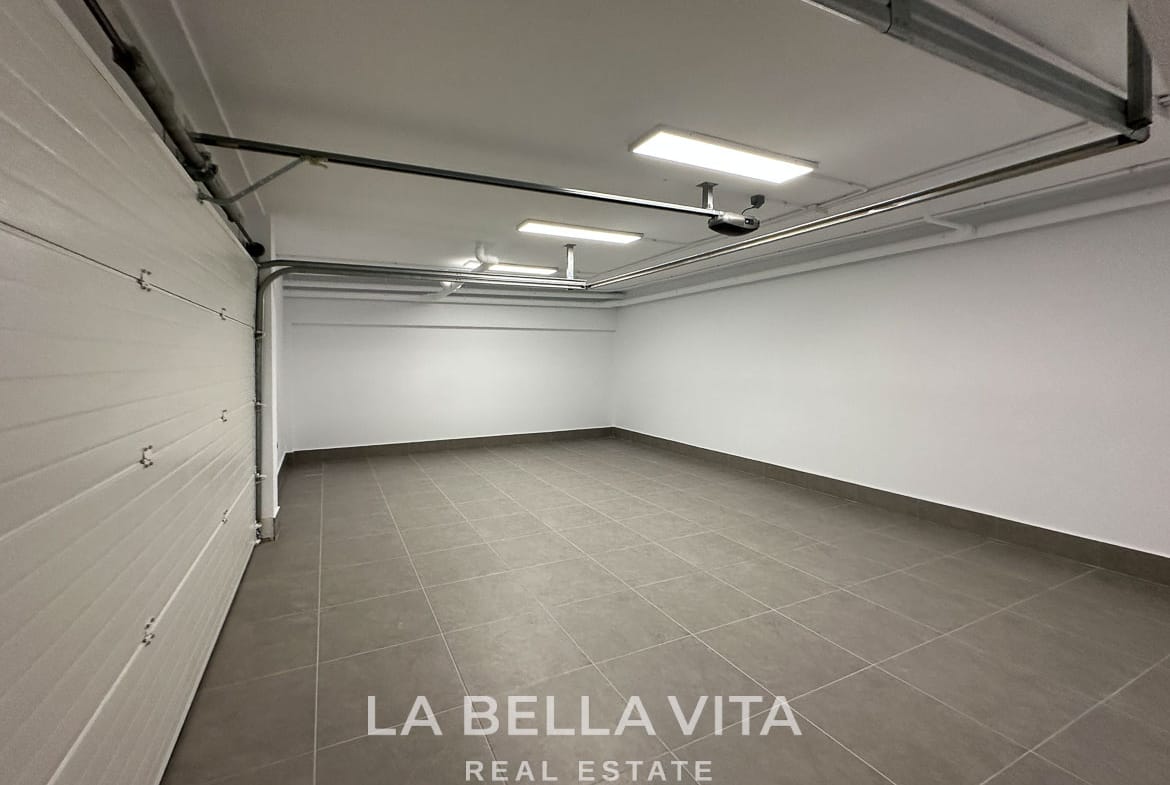 New Build Villas with Private Pool and Basement for sale n Torrevieja