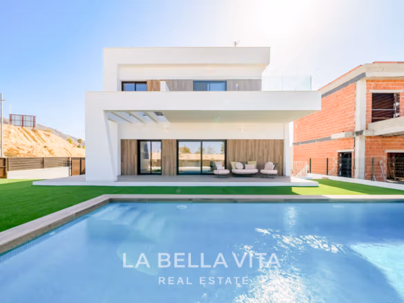 Villas with private pool of new construction for sale in Finestrat - Benidorm, Costa Blanca North