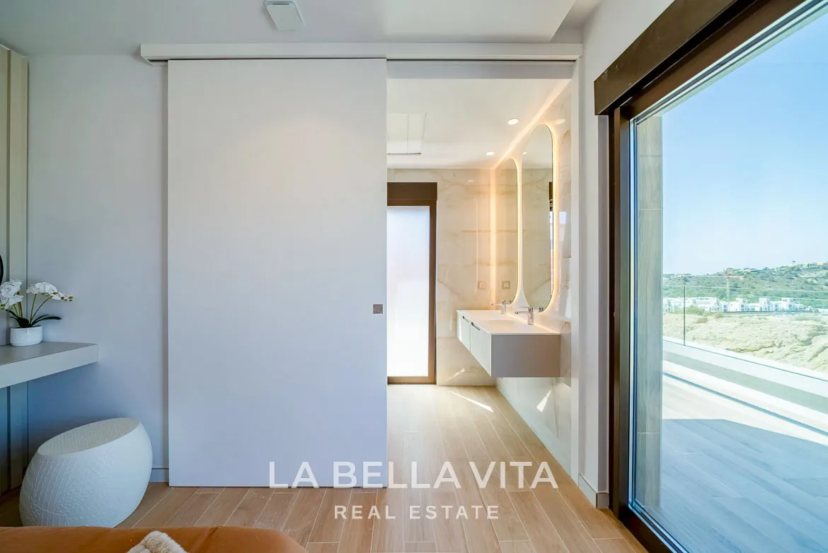 Villas with private pool of new construction for sale in Finestrat - Benidorm, Costa Blanca North