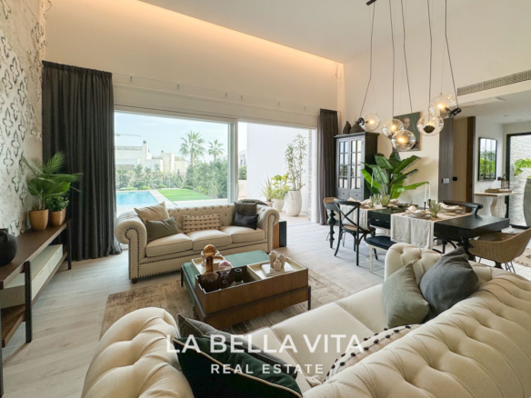 New Build Luxury Villa with private pool for sale in La Finca Golf, Algorfa